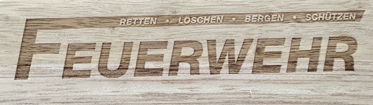 Feuerwehr Schneidebrett mit Gravur und Messer
